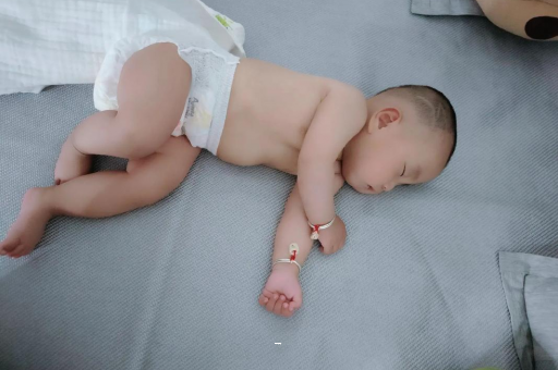 清镇宝宝短发型女