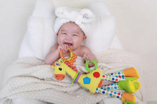 清镇宝宝舌苔白怎么回事 清镇宝宝舌苔白怎么回事